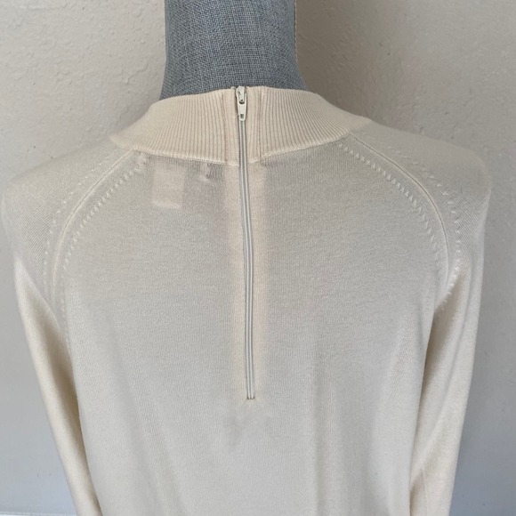 Hampshire Studio Cream Turtleneck Sweater - Picture 6 of 12